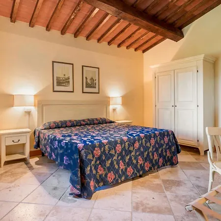 Montecarulli In Private Pool