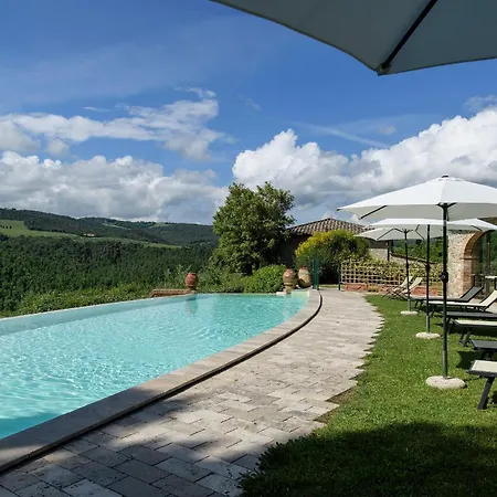 Montecarulli In Private Pool *